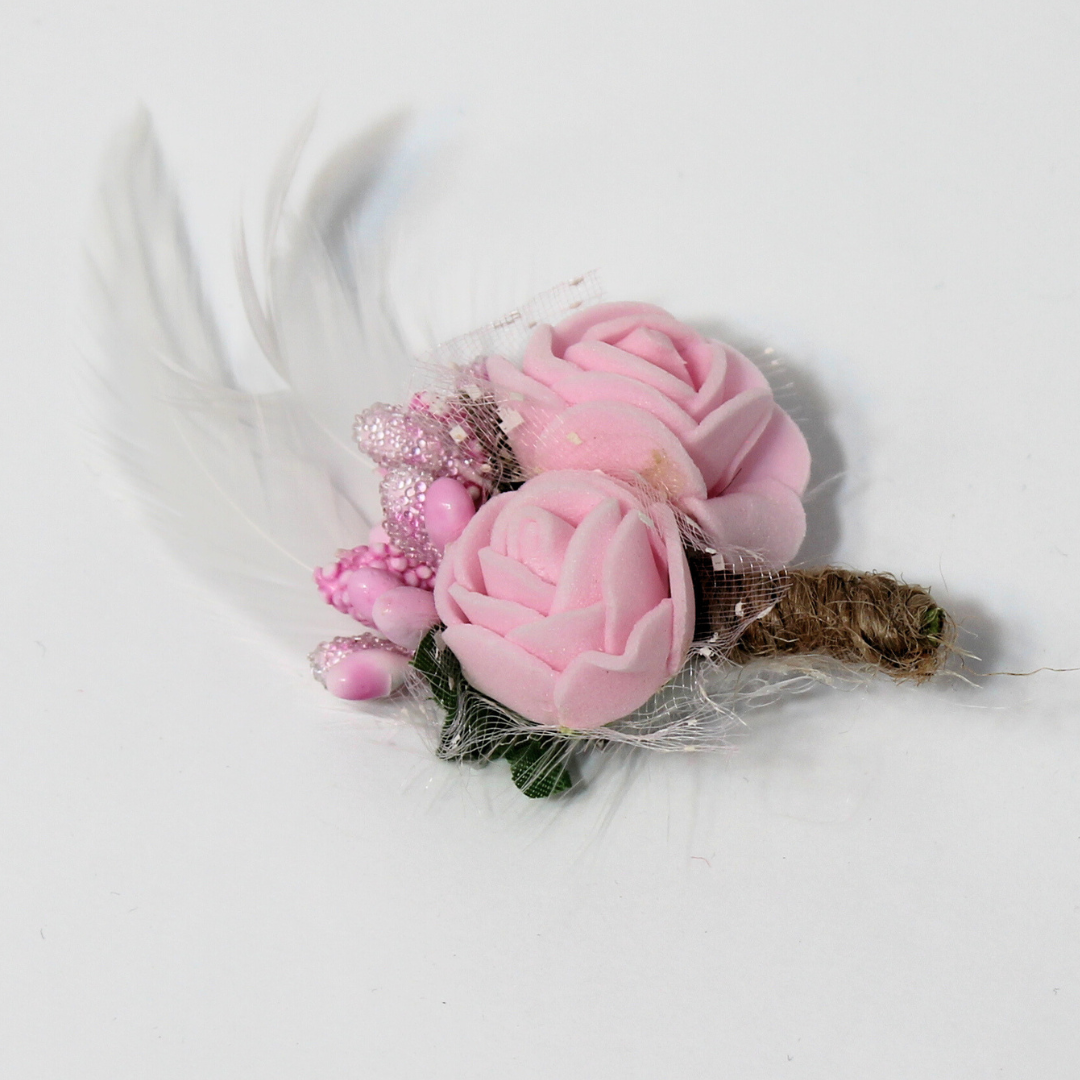 POWDER PINK FEATHERED BOUQUET BROOCH