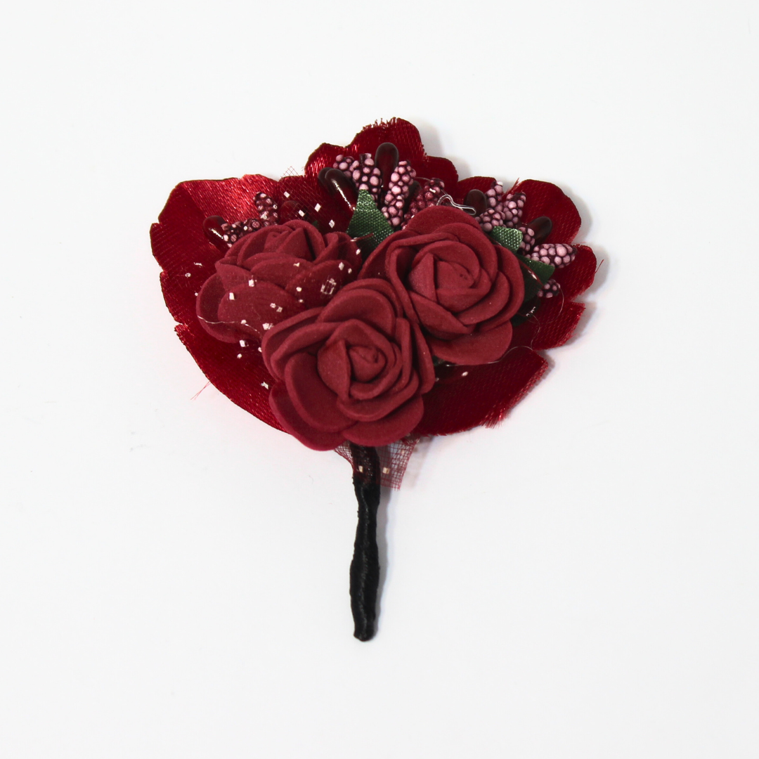 THE MAROON BOUQUET BOUTONNIERE