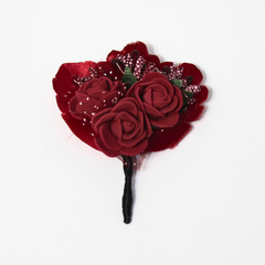 THE MAROON BOUQUET BOUTONNIERE