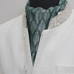 GREEN FESTIVE CRAVAT