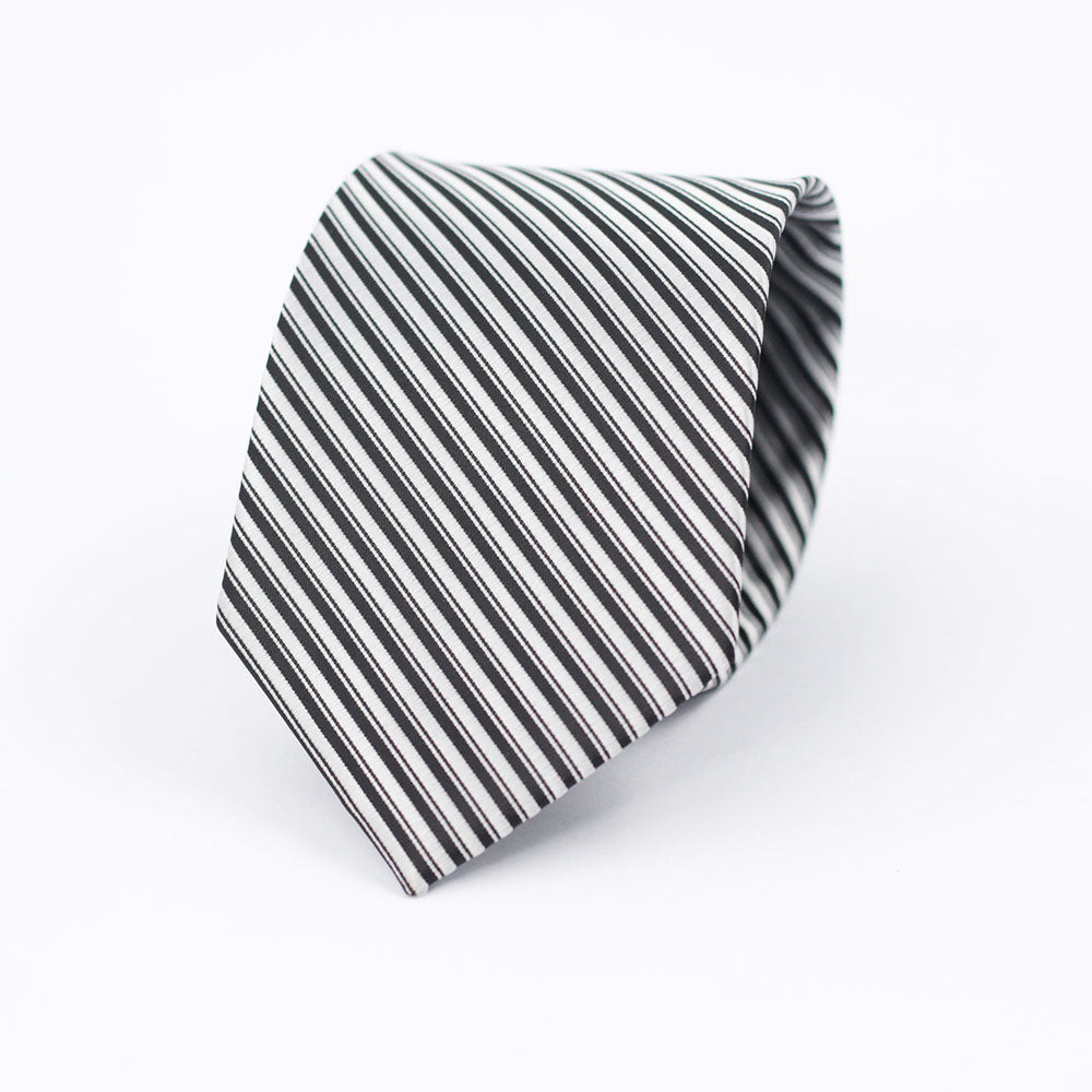 MONOCHROMATIC STRIPED TIE